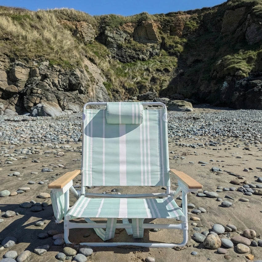 The Hove: Green Striped Backpack Beach Chair