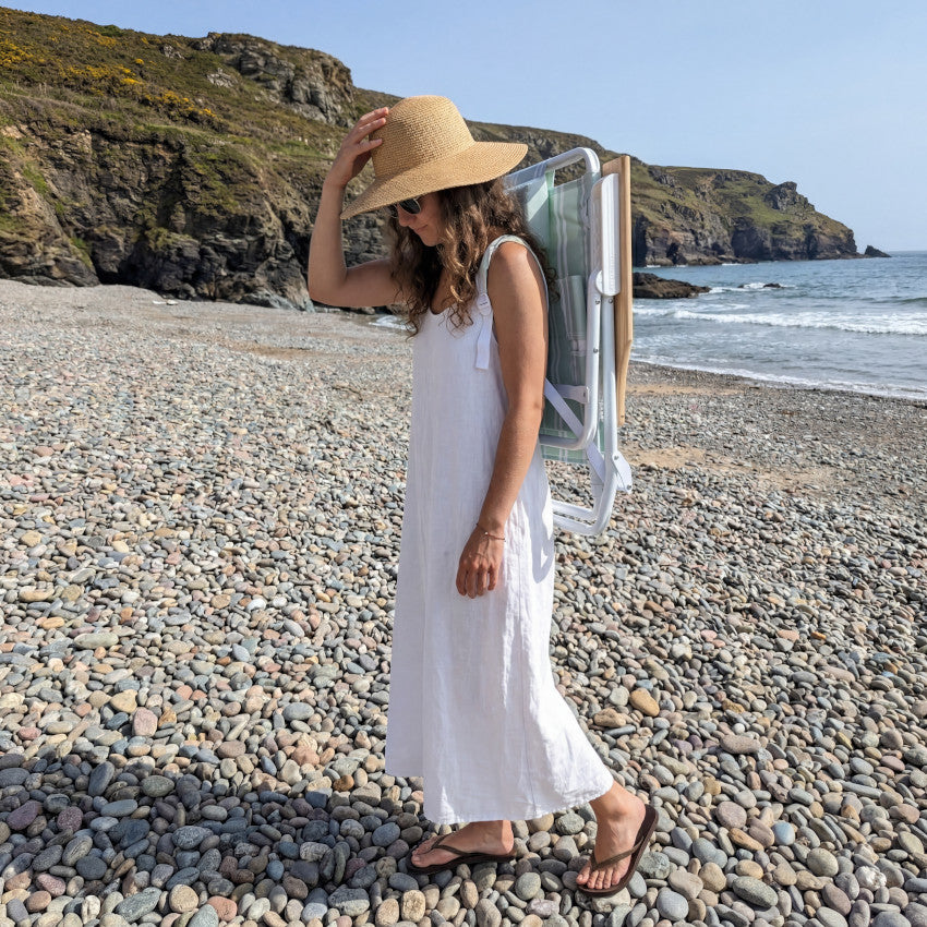 The Hove: Green Striped Backpack Beach Chair