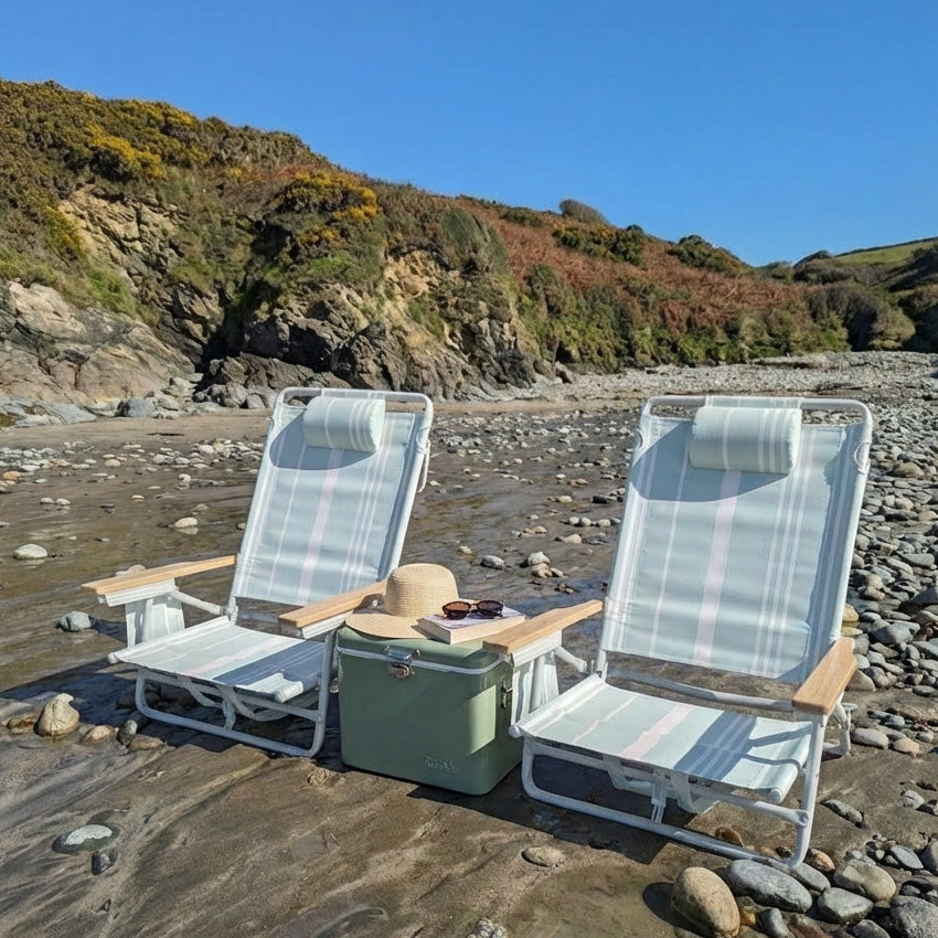 The Hove: Green Striped Backpack Beach Chair